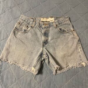 Levi’s 550 Upcycle Cut Off Jeans 31
